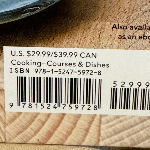 Chrissy Teigen Cravings Cookbook Bundle - Picture 5 of 6